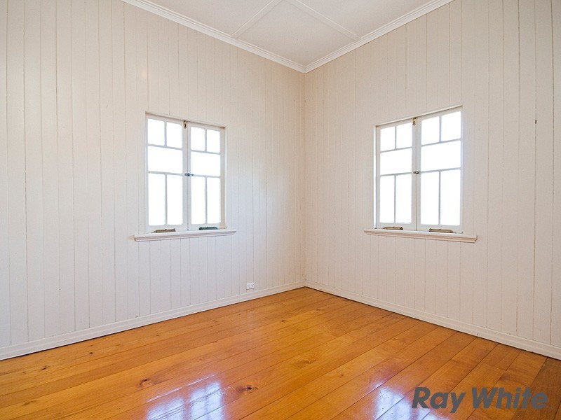 Wavell Heights QLD 4012