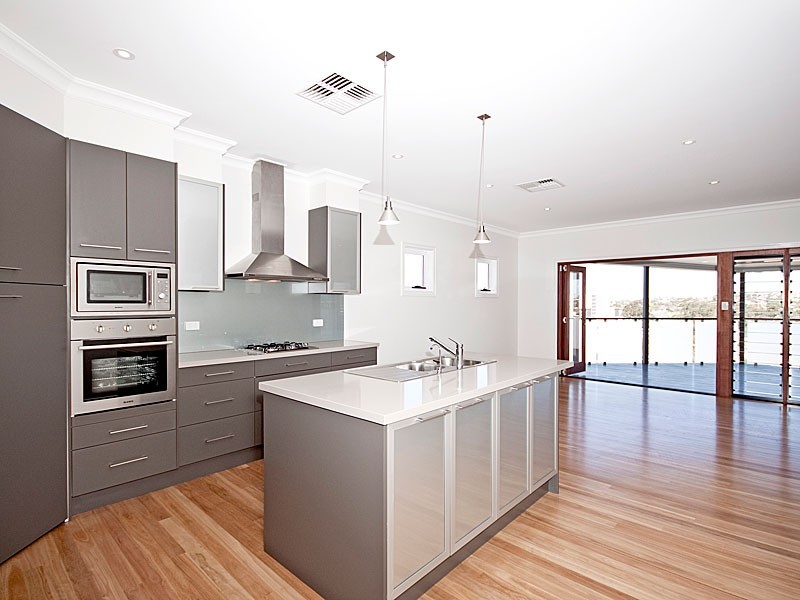 6 Oxenham Street, Nundah QLD 4012