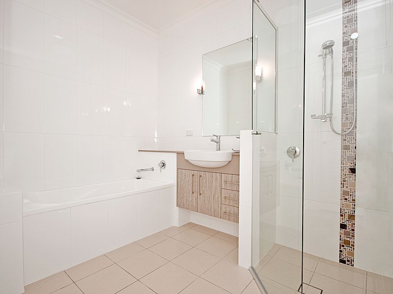 6 Oxenham Street, Nundah QLD 4012