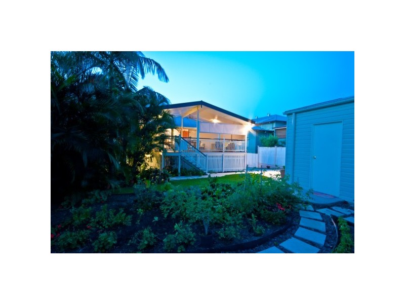 54 Sydney Street, Clayfield QLD 4011
