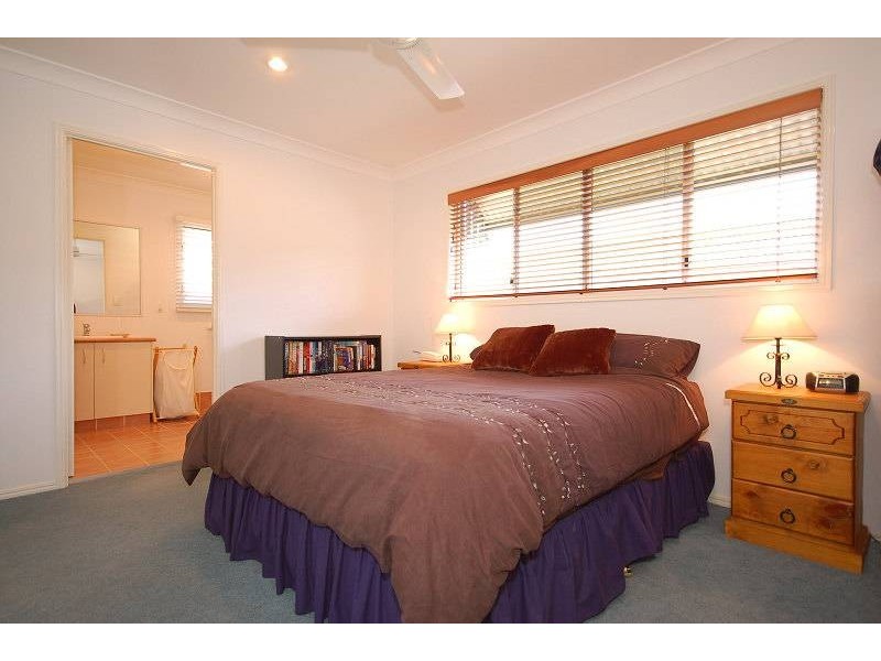 2/62 Eton Street, Nundah QLD 4012