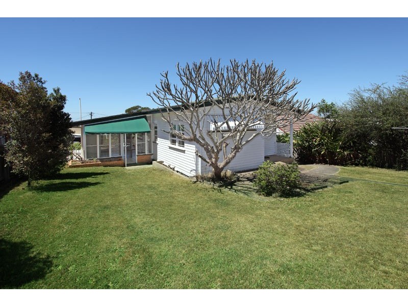 25 Hubbard Street, Wavell Heights QLD 4012