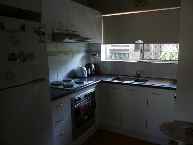 2/12 Buckby Street, Nundah QLD 4012