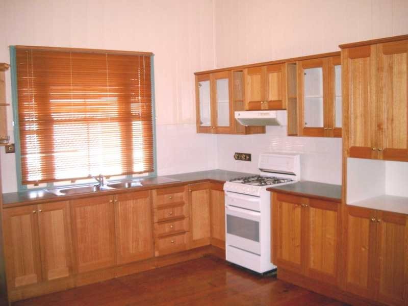 153 Main Avenue, Windsor QLD 4030