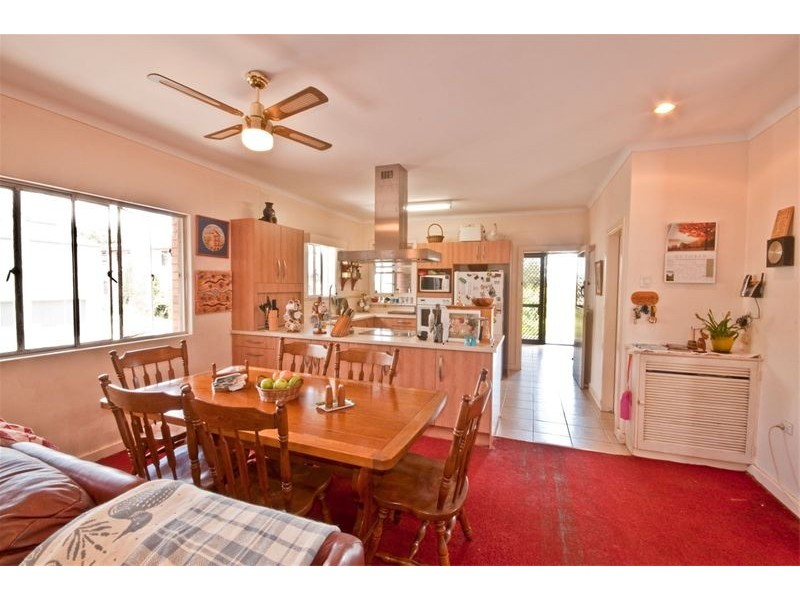 11 Queens Road, Hamilton QLD 4007