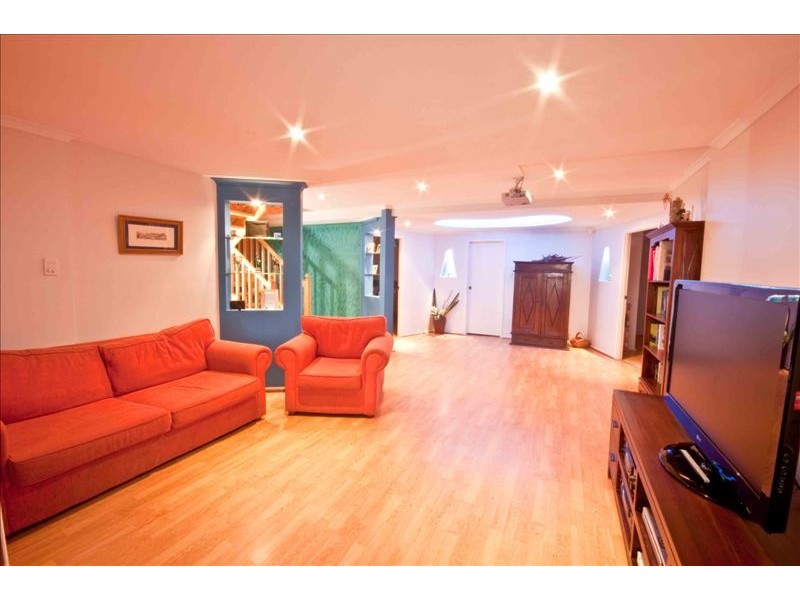 10 Jeffcott Street, Wavell Heights QLD 4012