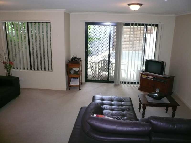 2/139 Stafford Road, Kedron QLD 4031