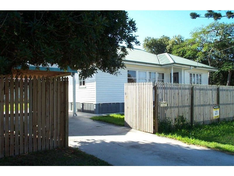 8 Carter Street, Northgate QLD 4013