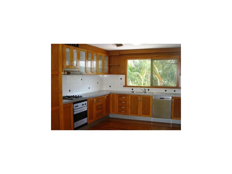 102 Rode Road, Wavell Heights QLD 4012