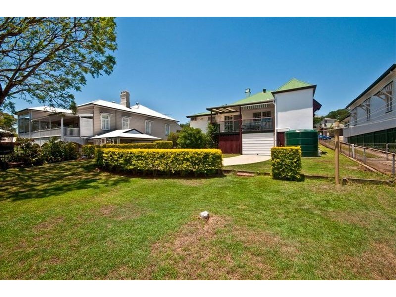15 Sydney Street, Clayfield QLD 4011