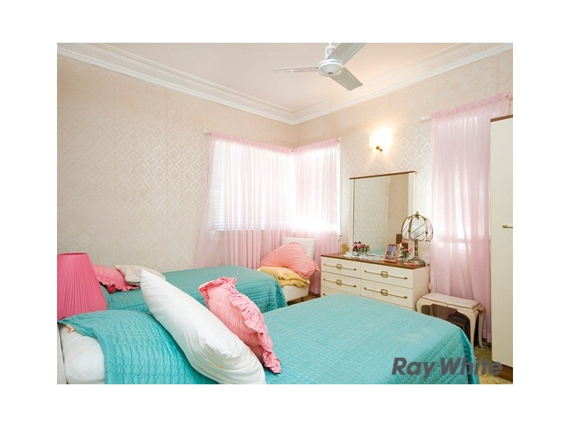 83 Hamilton Road, Wavell Heights QLD 4012