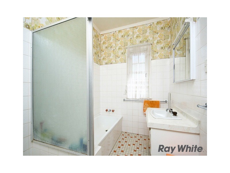 83 Hamilton Road, Wavell Heights QLD 4012