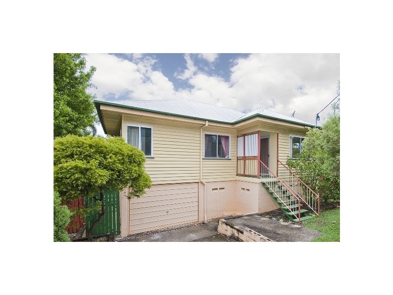 14 Gurley Street, Wavell Heights QLD 4012