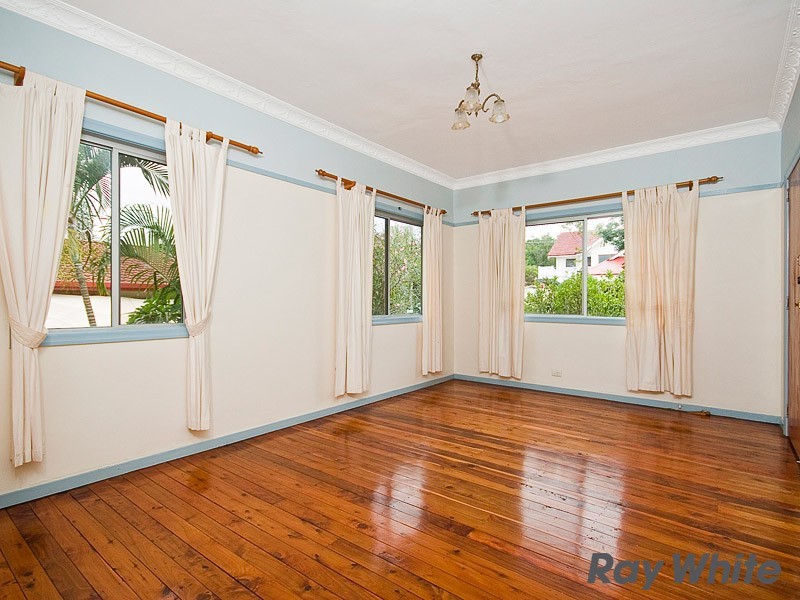 14 Gurley Street, Wavell Heights QLD 4012