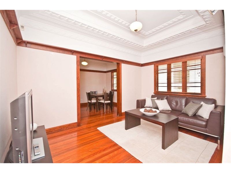 31 Sydney Street, Clayfield QLD 4011