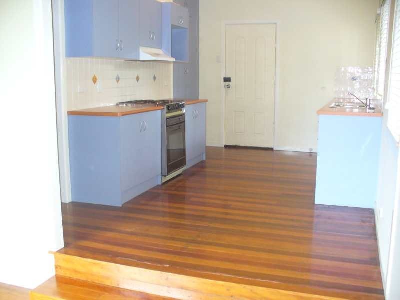 223 Earnshaw Road, Northgate QLD 4013