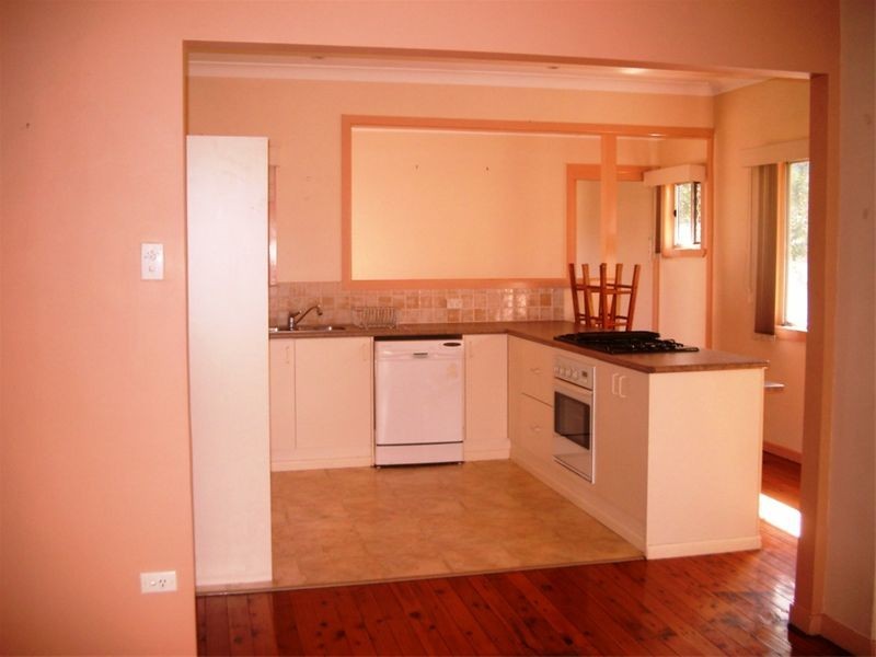 30 Lamont Road, Wilston QLD 4051