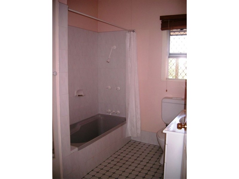 30 Lamont Road, Wilston QLD 4051