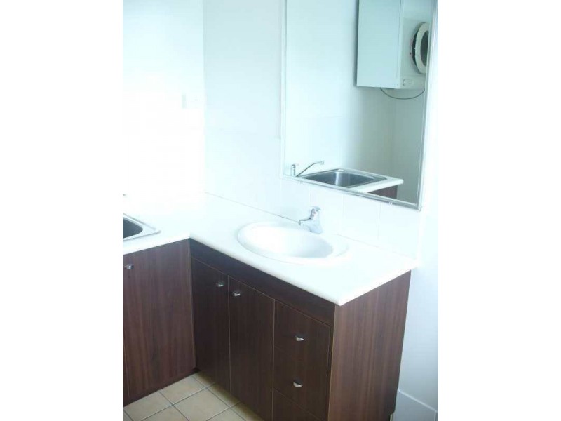 5/16 Cameron Street, Nundah QLD 4012