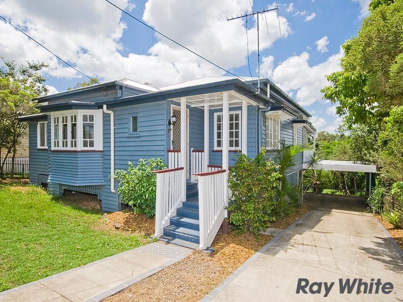 72 Pine Mountain Road, North Ipswich QLD 4305