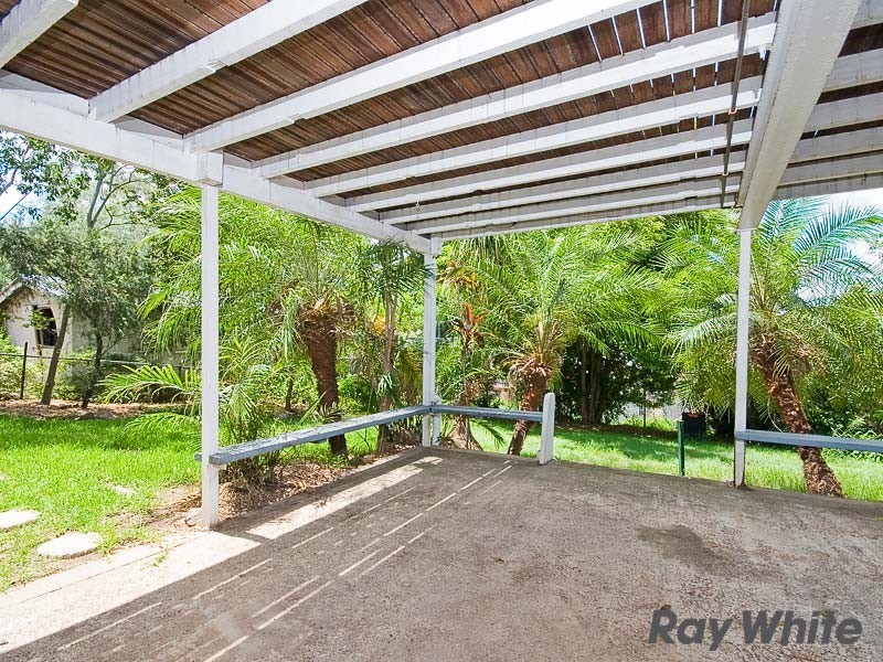 72 Pine Mountain Road, North Ipswich QLD 4305