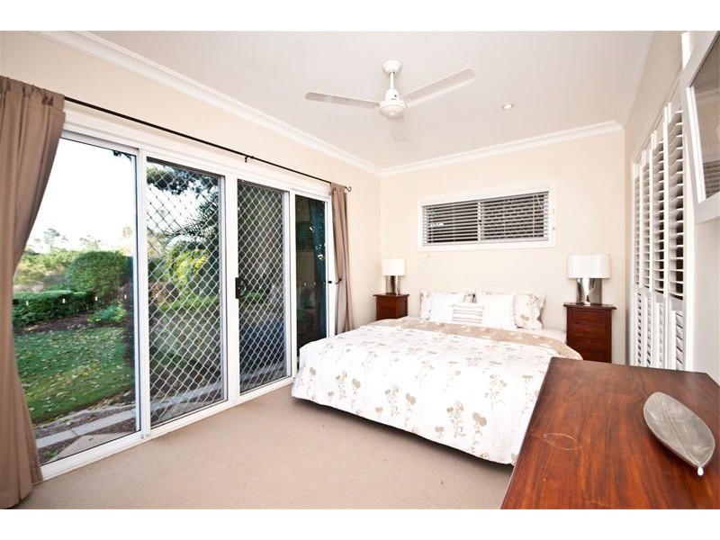127 O’Quinn Street, Nudgee Beach QLD 4014