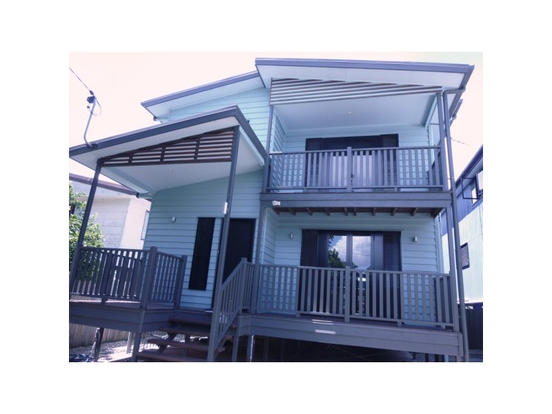 51 O’quinn Street, Nudgee Beach QLD 4014