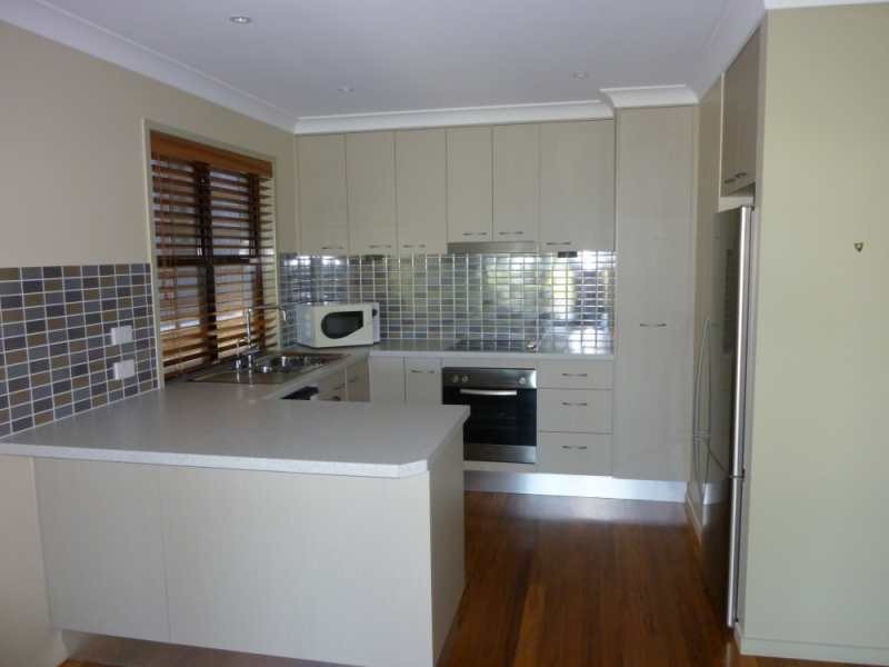 51 O’quinn Street, Nudgee Beach QLD 4014