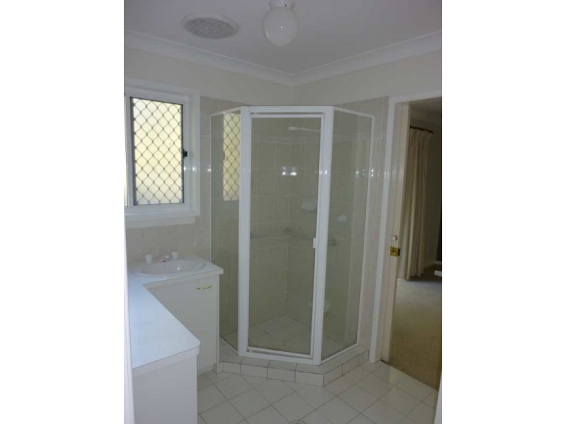 2/56-58 Vernon Street, Nundah QLD 4012