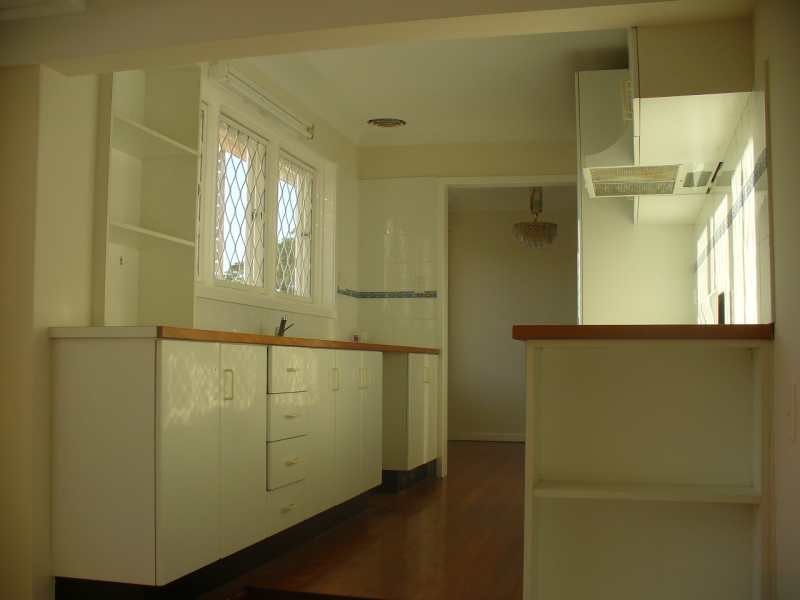 8 Eighth Avenue, Kedron QLD 4031