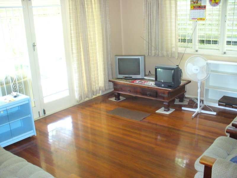 23 Beau-Vista, Geebung QLD 4034