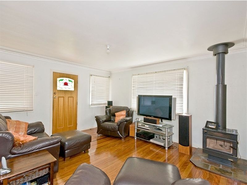 7 Caronga St, Wavell Heights QLD 4012