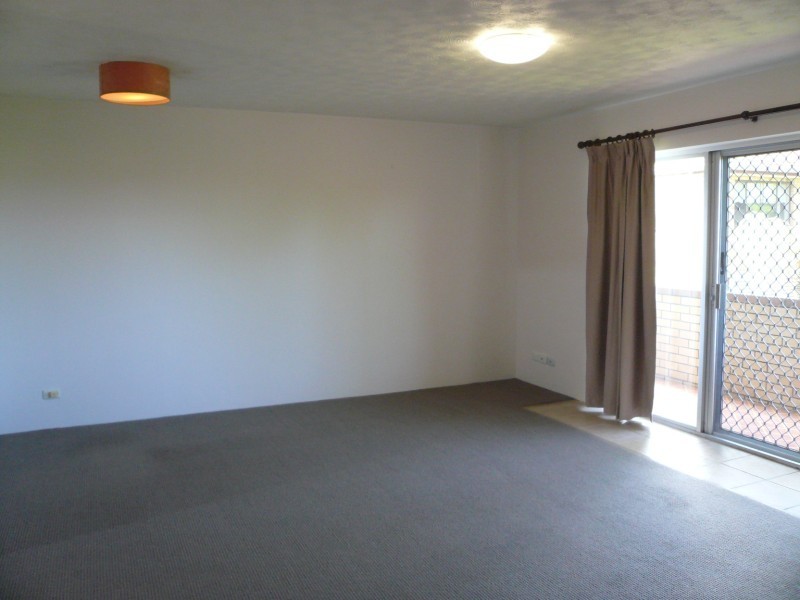 1/29 Atthow Parade, Nundah QLD 4012