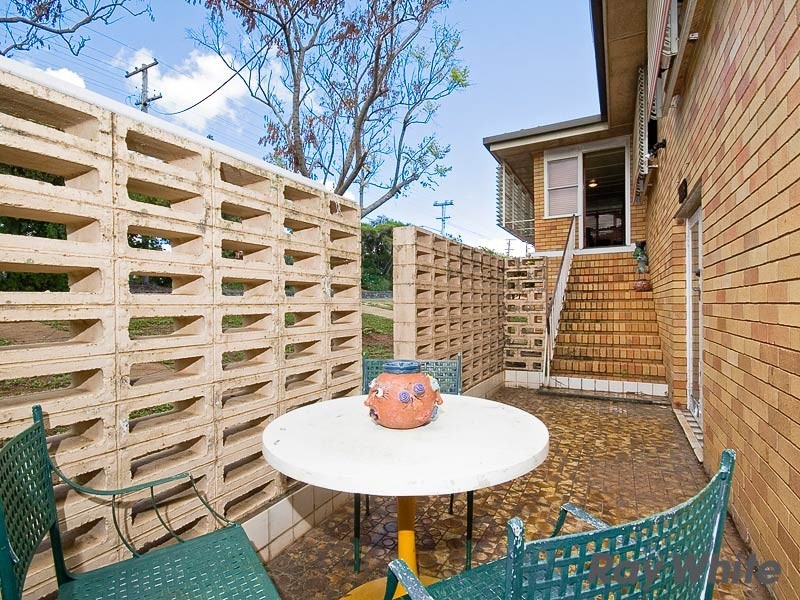 2257 Sandgate Rd (on Service Road), Boondall QLD 4034