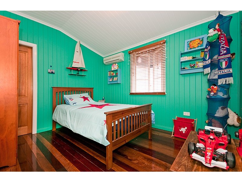 23 Ada Street, Windsor QLD 4030