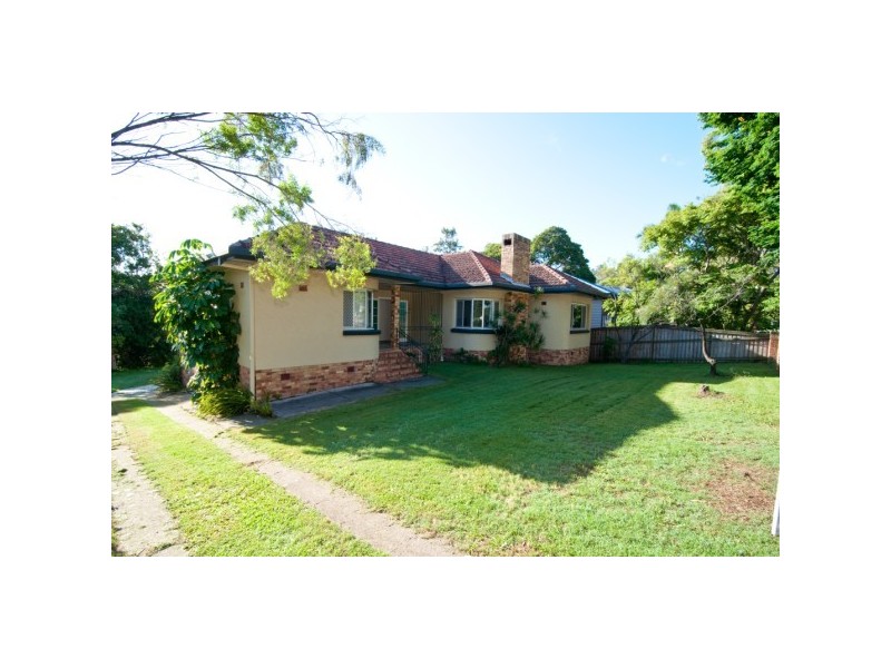 18 Harrow Street, Nundah QLD 4012