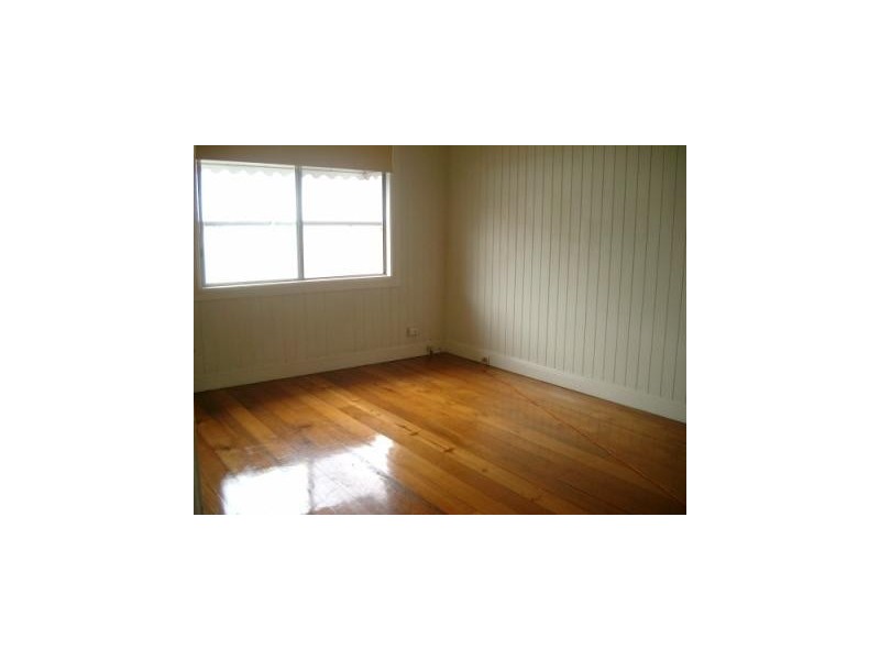 74 Winchester Street, Hamilton QLD 4007