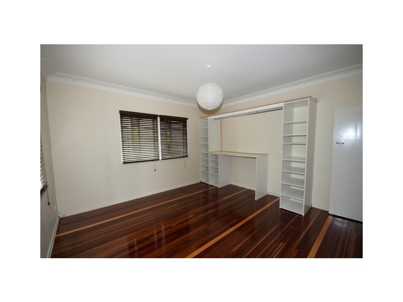 375 Robinson Rd West, Geebung QLD 4034