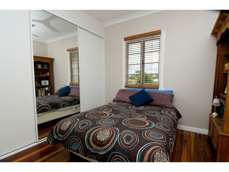 Wavell Heights QLD 4012