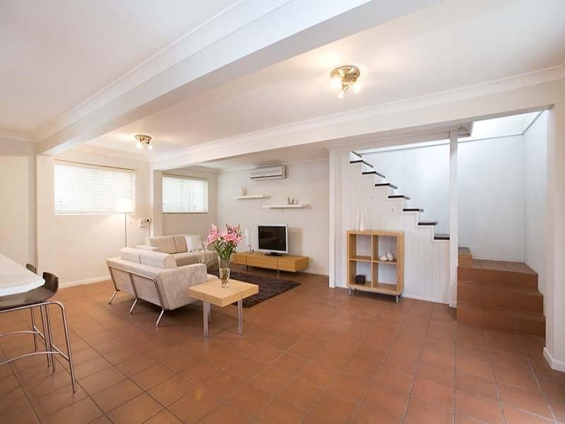 29 Newbery Street, Newmarket QLD 4051