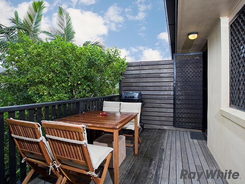 14 Surrey Street, Nundah QLD 4012