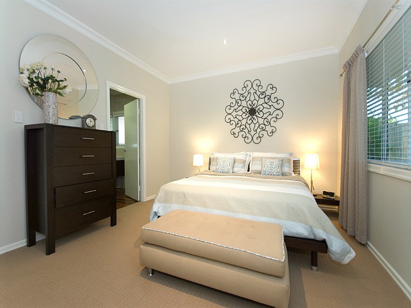 21  Macedon St, Wavell Heights QLD 4012