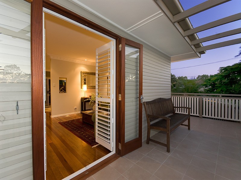 21  Macedon St, Wavell Heights QLD 4012