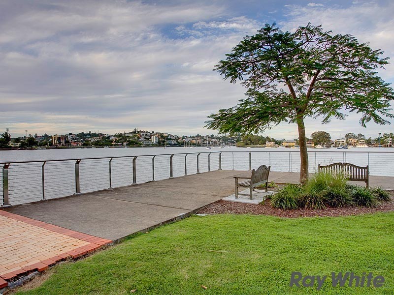 42/20 Newstead Tce, Newstead QLD 4006