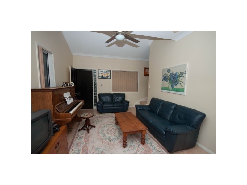 2/45 Morris Street, Wooloowin QLD 4030