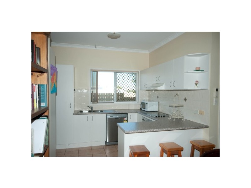 2/45 Morris Street, Wooloowin QLD 4030