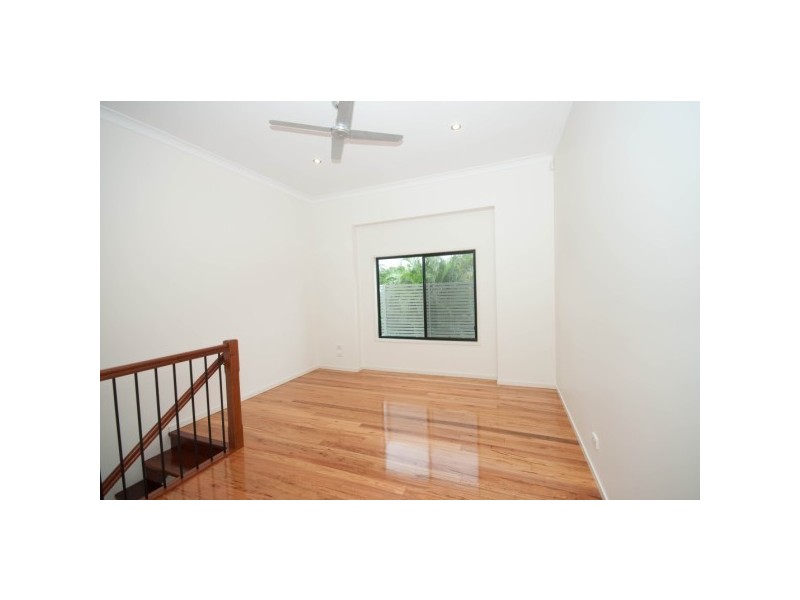 2/89 Cook Street, Northgate QLD 4013