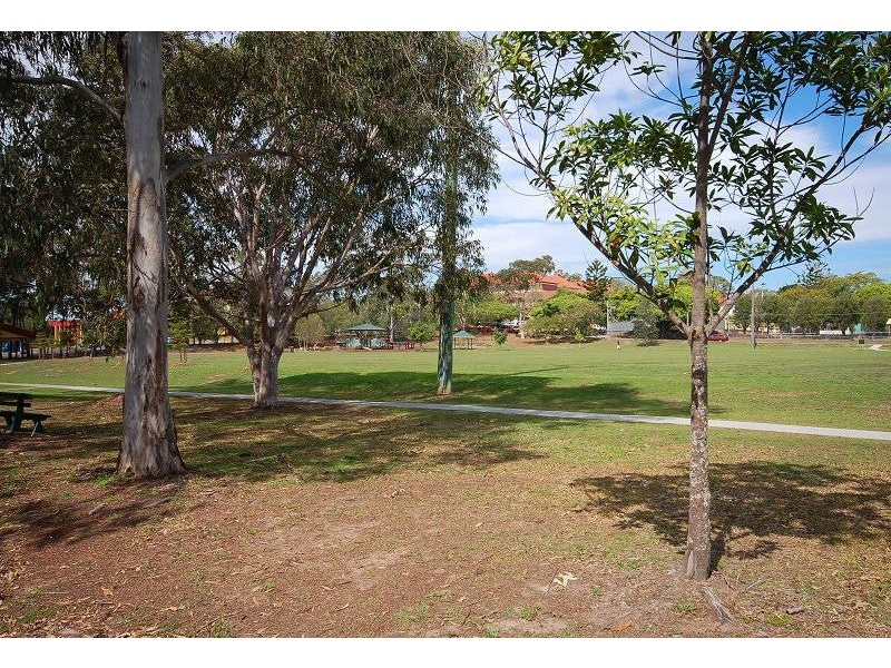 2/62 Eton Street, Nundah QLD 4012