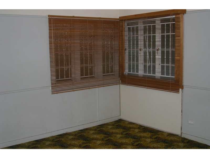 16 Paradise Street, Banyo QLD 4014