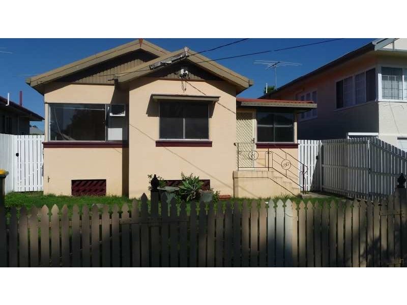 14 Gaynor Road, Banyo QLD 4014